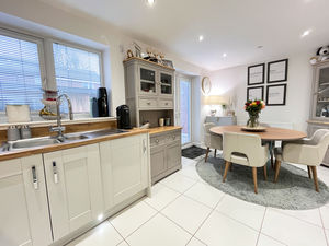 Photo 7- click for photo gallery